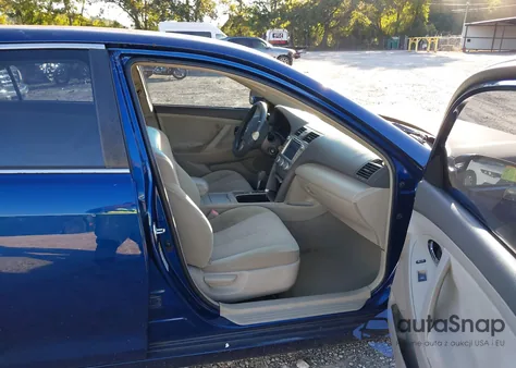 2011 Toyota Camry from USA, damaged, VIN 4T1BF3EK2BU702427